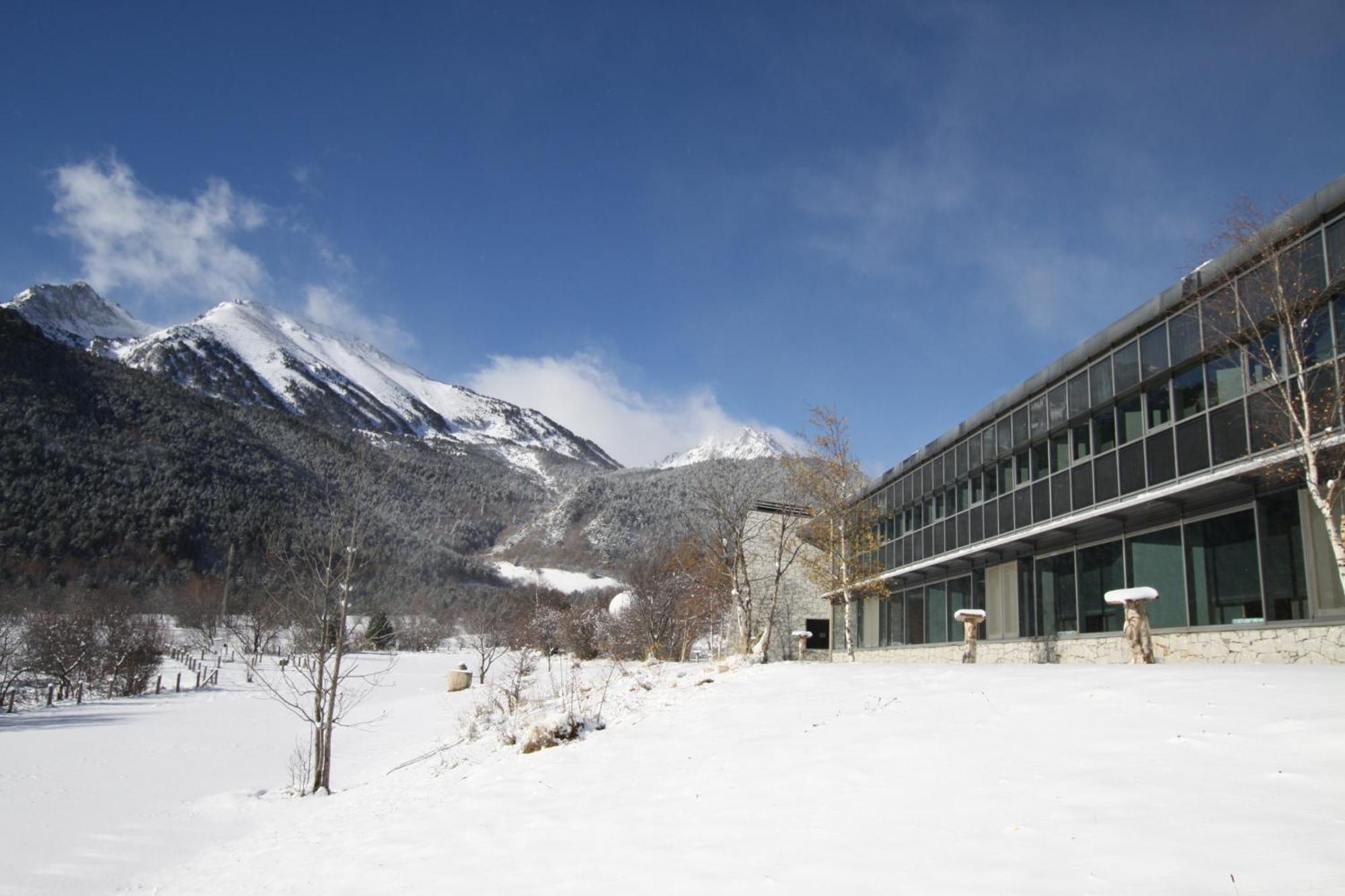 Monnatura Pirineus Son Del Pi Εξωτερικό φωτογραφία